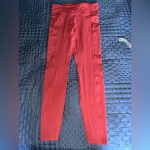 Fast and Free High Rise 28 brushed size 8
